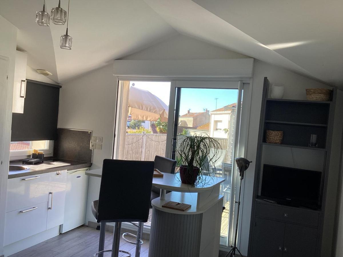 Apartmán Chaleureux T2 30 M2 Et Sa Terrasse Bois 18 M2 La Rochelle  Exteriér fotografie