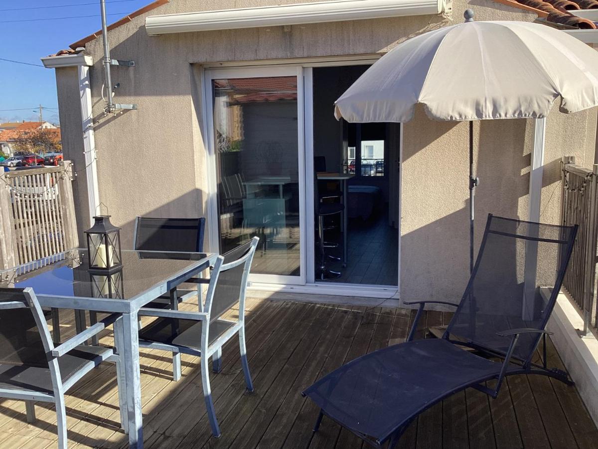 Apartmán Chaleureux T2 30 M2 Et Sa Terrasse Bois 18 M2 La Rochelle  Exteriér fotografie